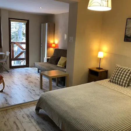 Avita בית הארחה