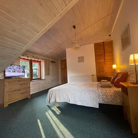 Avita בית הארחה קרפאז'