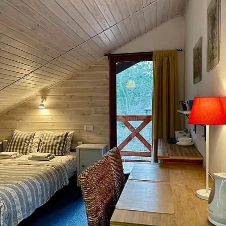 Konukevi Avita 3*